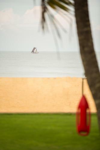 Camelot Beach Hotel