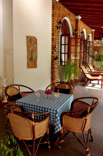 Hostal Ayubowan Guesthouse