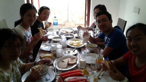 Hostal Breezy Villa