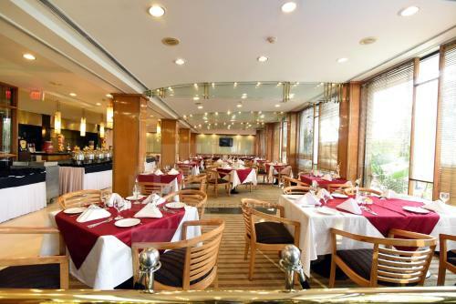 Hotel Crown Plaza Islamabad