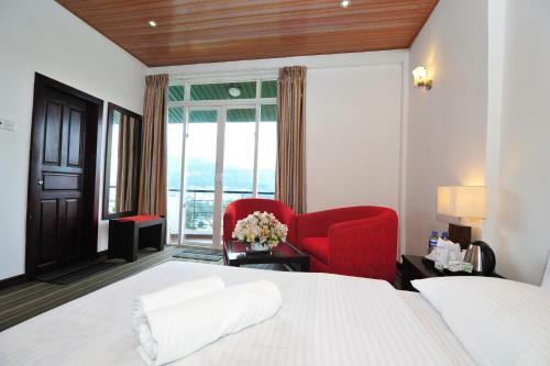 Hotel Ashley Resorts