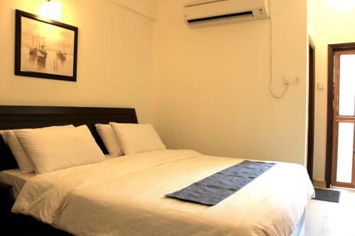 Mariners Base Apartments