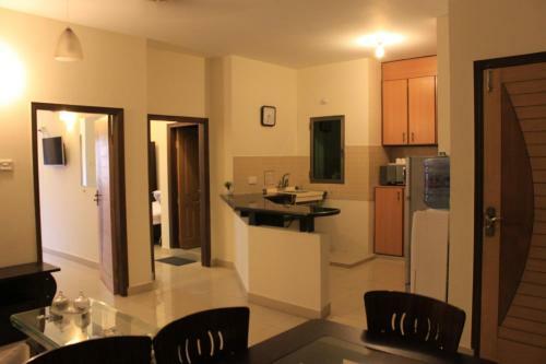 Mariners Base Apartments