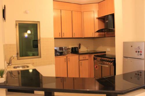 Mariners Base Apartments