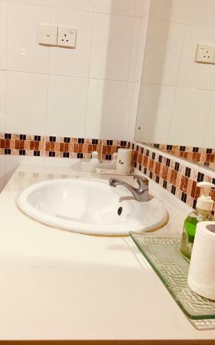 Hostal Primate Centre