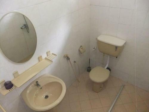 Hostal Devi Tourist Home