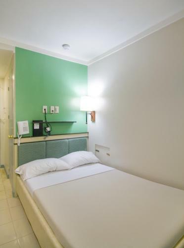 Posada New Dawn Pensionne House