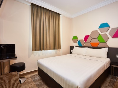 Fragrance Hotel Emerald