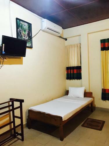 Hotel Inamaluwa Inn