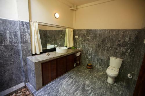 Hotel Talalla Retreat