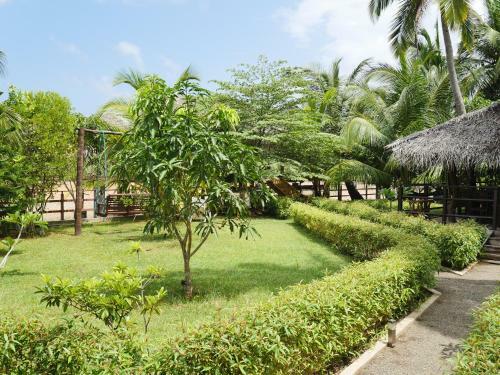 Hideaway Lodge