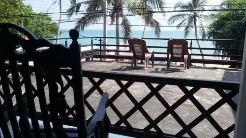 Hostal Gayana Guest House