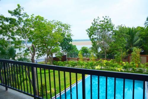 Hotel Diya Dahara Resort