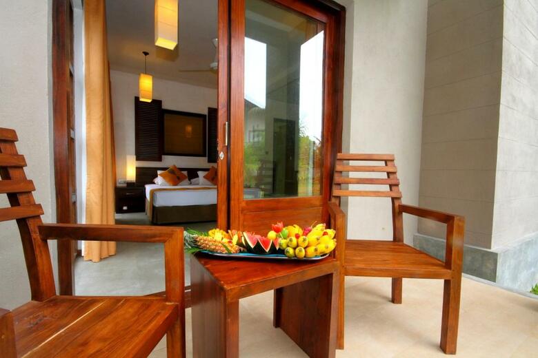 Hotel Chaarya Resort & Spa