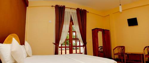 Hotel Bluewater Beach Resort