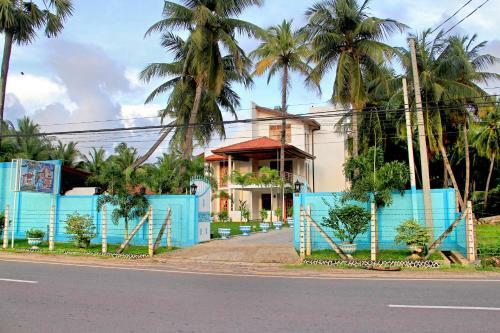 Hotel Bluewater Beach Resort