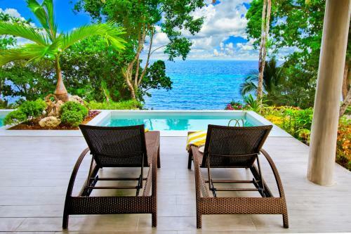 Hotel Bohol Shores