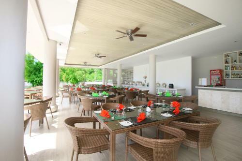 Hotel Bohol Shores