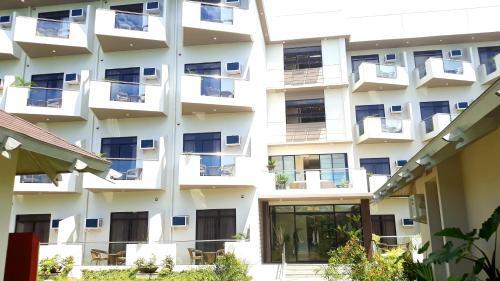 Hotel Bohol Shores