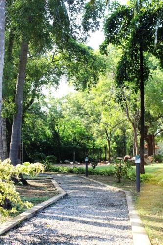 Hotel Neem Villas