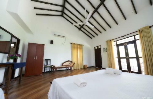 Hotel Jasmine Cabanas