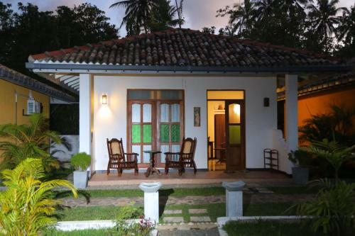 Hotel Jasmine Cabanas