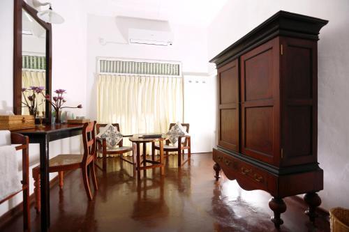 Thalpe Walawwa Heritage Villa