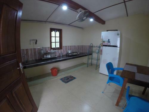 Hostal Tiny Royal Palace