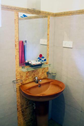 Hostal Tiny Royal Palace