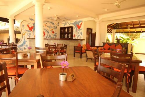 Hotel Kingfisher