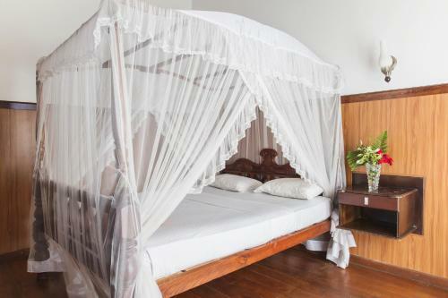 Yoho Hotel Neptune Bay