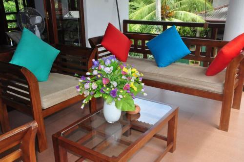 Bed & Breakfast Helis Place