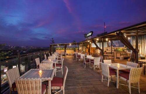 Hotel The Grove Style Ambarukmo