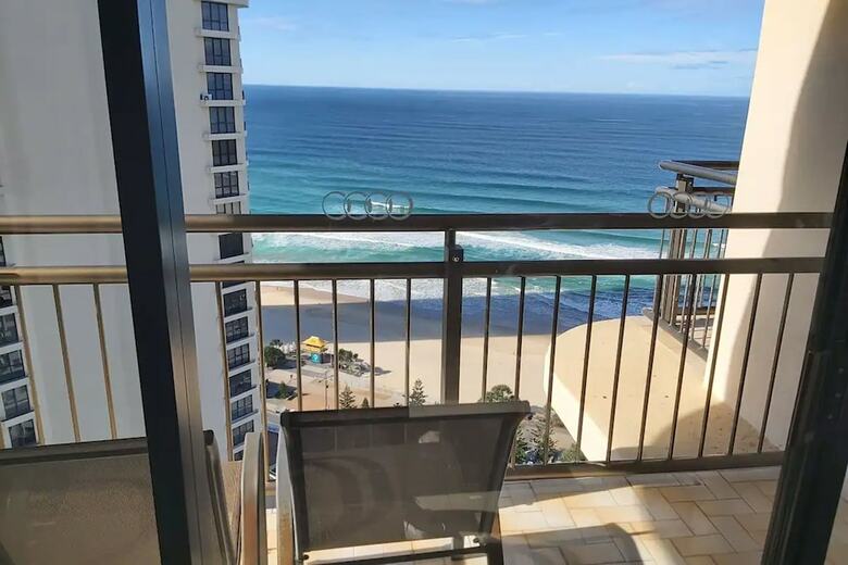 Hotel Beachcomber Surfers Paradise