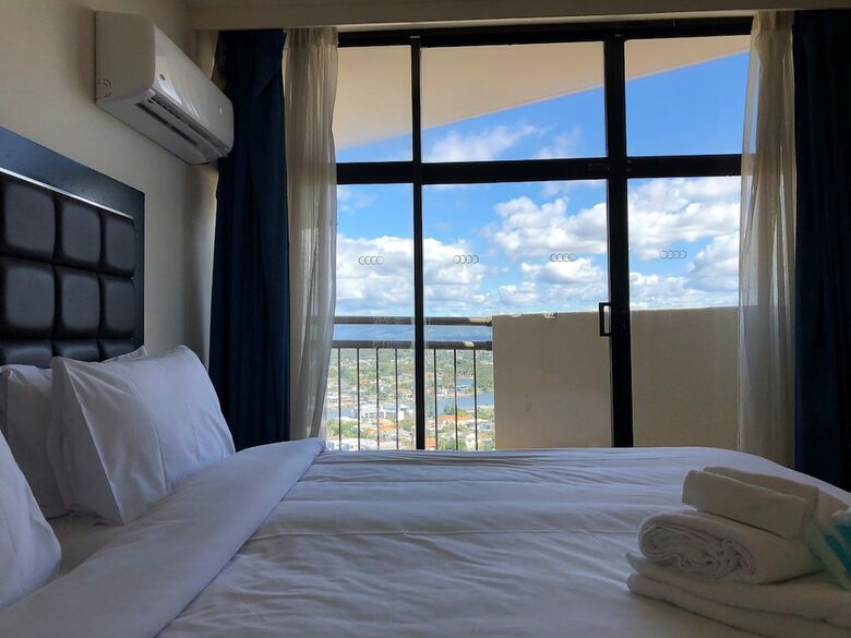 Hotel Beachcomber Surfers Paradise