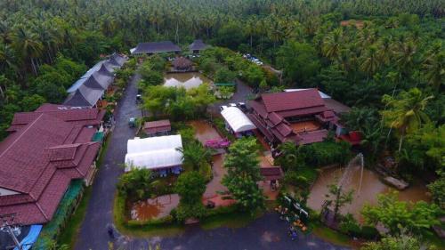 Hotel Ruean Thai Nai Bang Resort