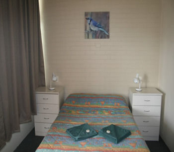 Proserpine Motel