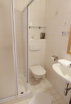 Hostal Hotel Bl�mchen