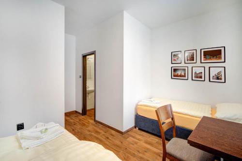 Hostal Penzion Kr�lovsk� Cesta