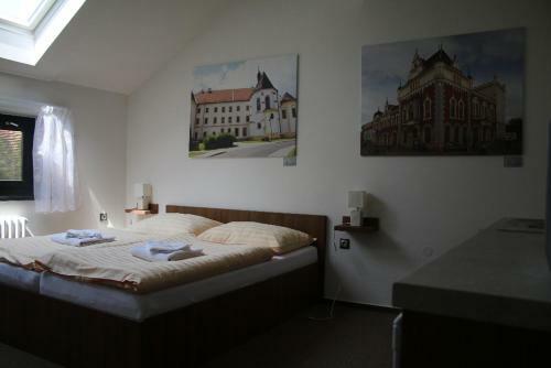 Hotel Pod Radnic�
