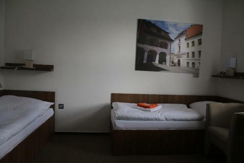 Hotel Pod Radnic�