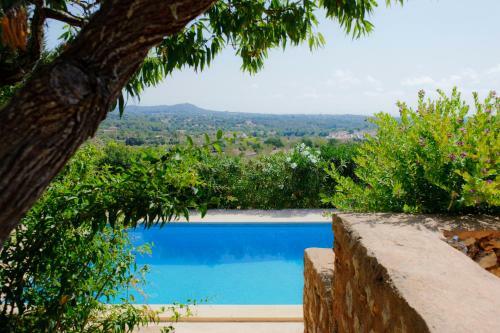 Villa Penya Redona