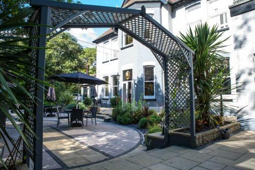 Derby Manor Hotel