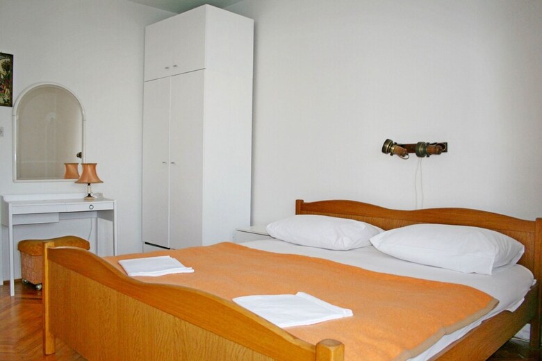 Apartments Jerko