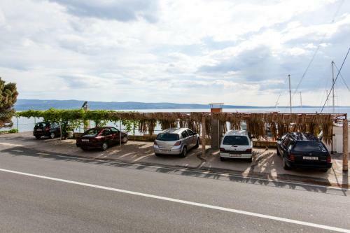 Apartments Sumpetar Beach