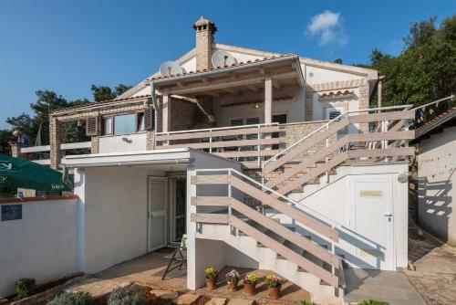 House Dubravka