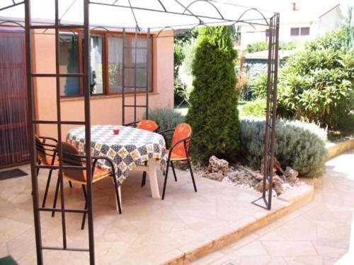 Apartments Damir