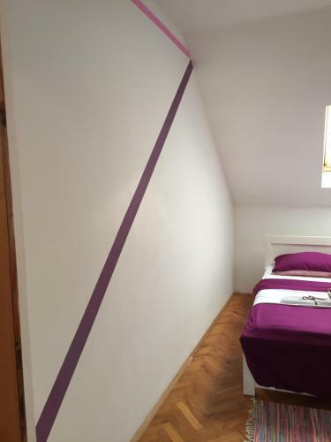 Hostel Lega House