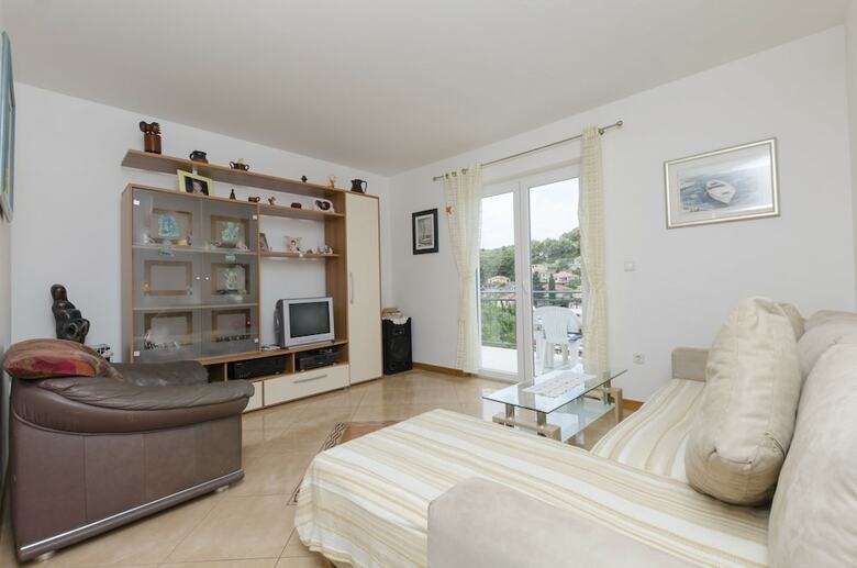 Apartments Marinko
