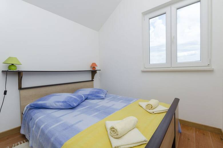 Apartments Marinko